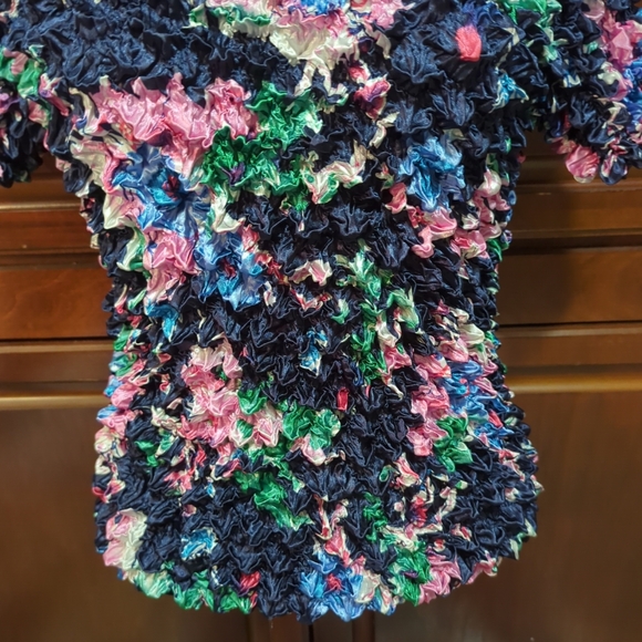 Crinkle Popcorn Shirt by FC Woman's One Size Fits Most  Fashion Blouse Shirt MC - Picture 6 of 14